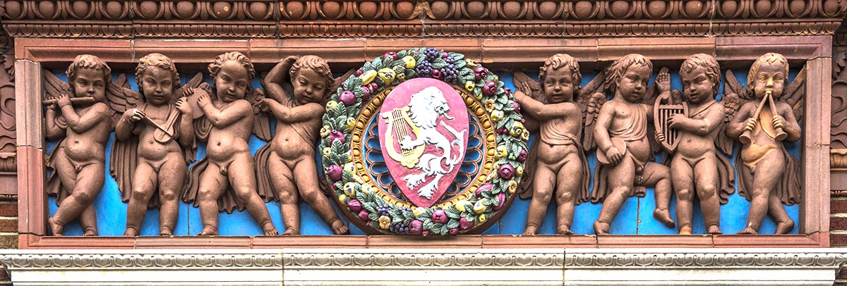 College of Music Della Robia Wreath and Lion Crest