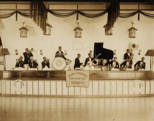 Bryant’s Syncopators on the Island Queen, courtesy of the Hogan Jazz Archive Photography Collection, Tulane University Special Collections, Tulane University