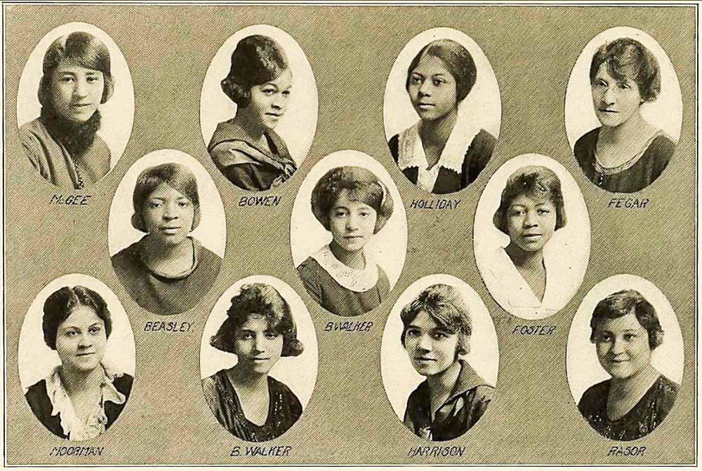 Breta (B.) Walker, Center, Helen (sic B.) Walker Bottom, 1922, Alpha Kappa Alpha Sorority, Breta Walker, University of Cincinnati, Cincinnatian, p.285.