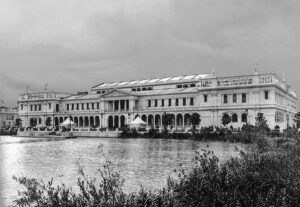 Woman’s Building, Chicago World’s Fair, Wikipedia.