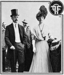 Alice & Nick Longworth, Balcony, Pushes Gold Button, Cincinnati Post, 1906.
